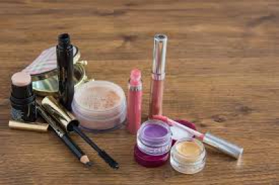Toxic Ingredients to Avoid in Cosmetics and Body Care Products